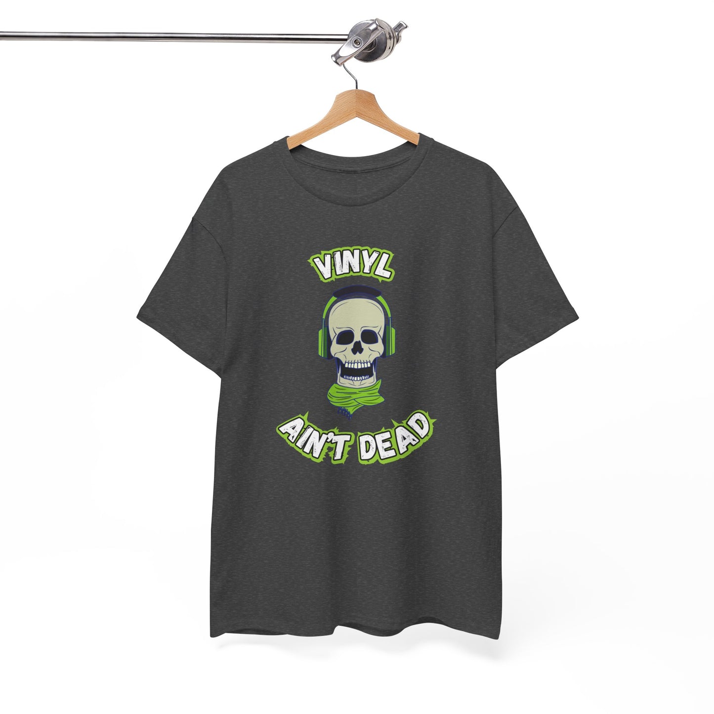 'Vinyl Ain't Dead' Headphones Men's T-Shirt